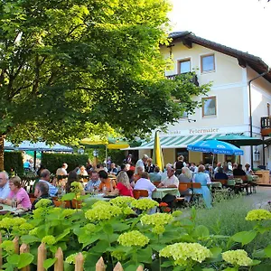 Land-gut-hotel Waldschänke Hotel Altfraunhofen