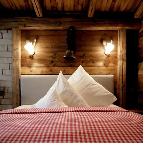 Hip Hotel Heidelberg 4*,  Deutschland